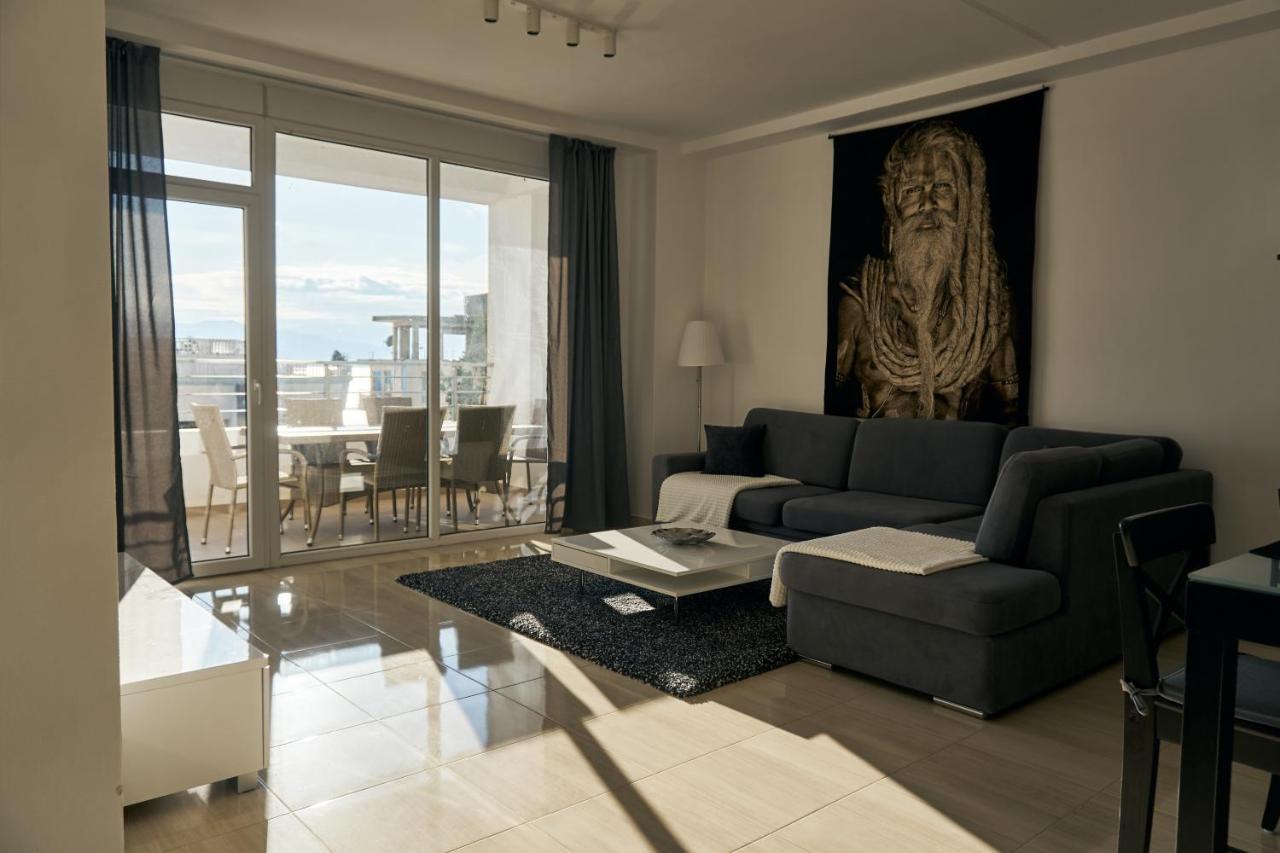 The Garrison Apartment Sarandë Exteriér fotografie