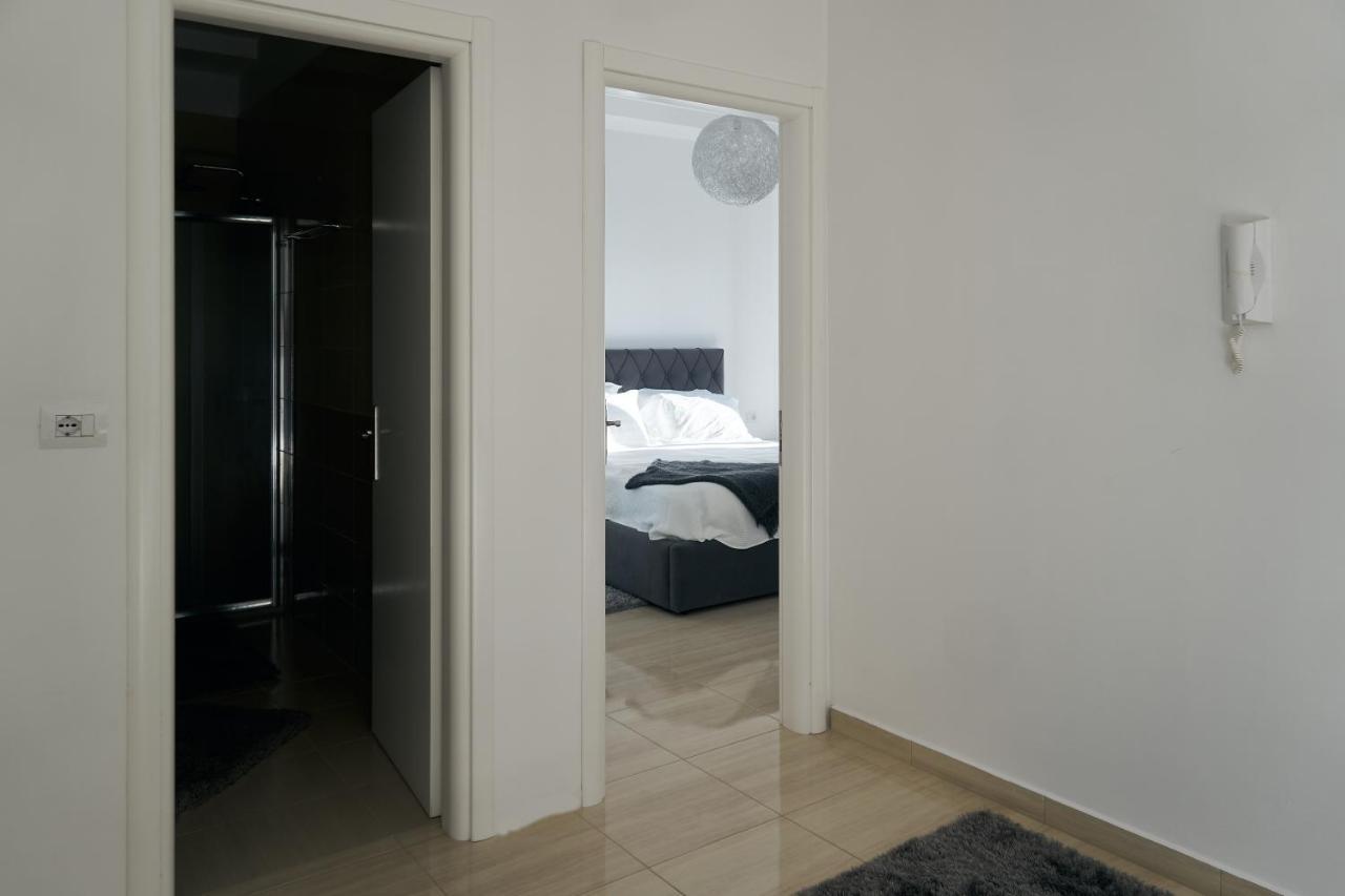 The Garrison Apartment Sarandë Exteriér fotografie