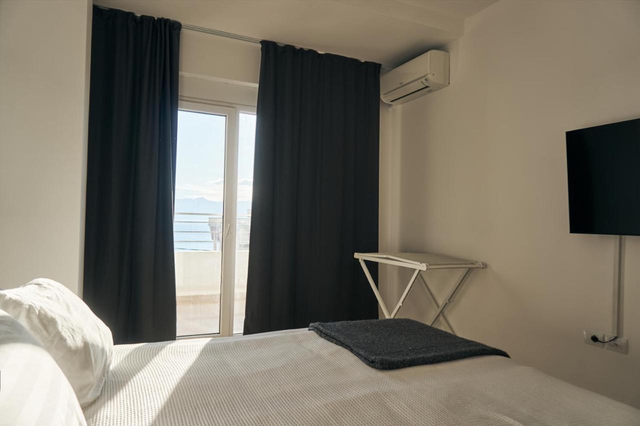 The Garrison Apartment Sarandë Exteriér fotografie