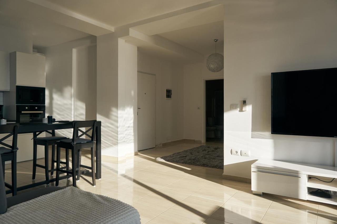 The Garrison Apartment Sarandë Exteriér fotografie
